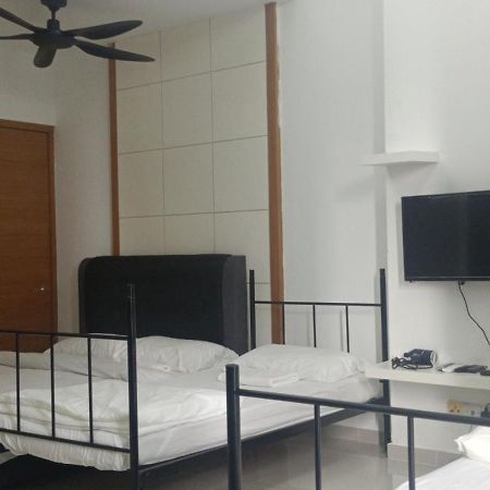 Klcc Newly Renovated Apartment 쿠알라룸푸르 외부 사진